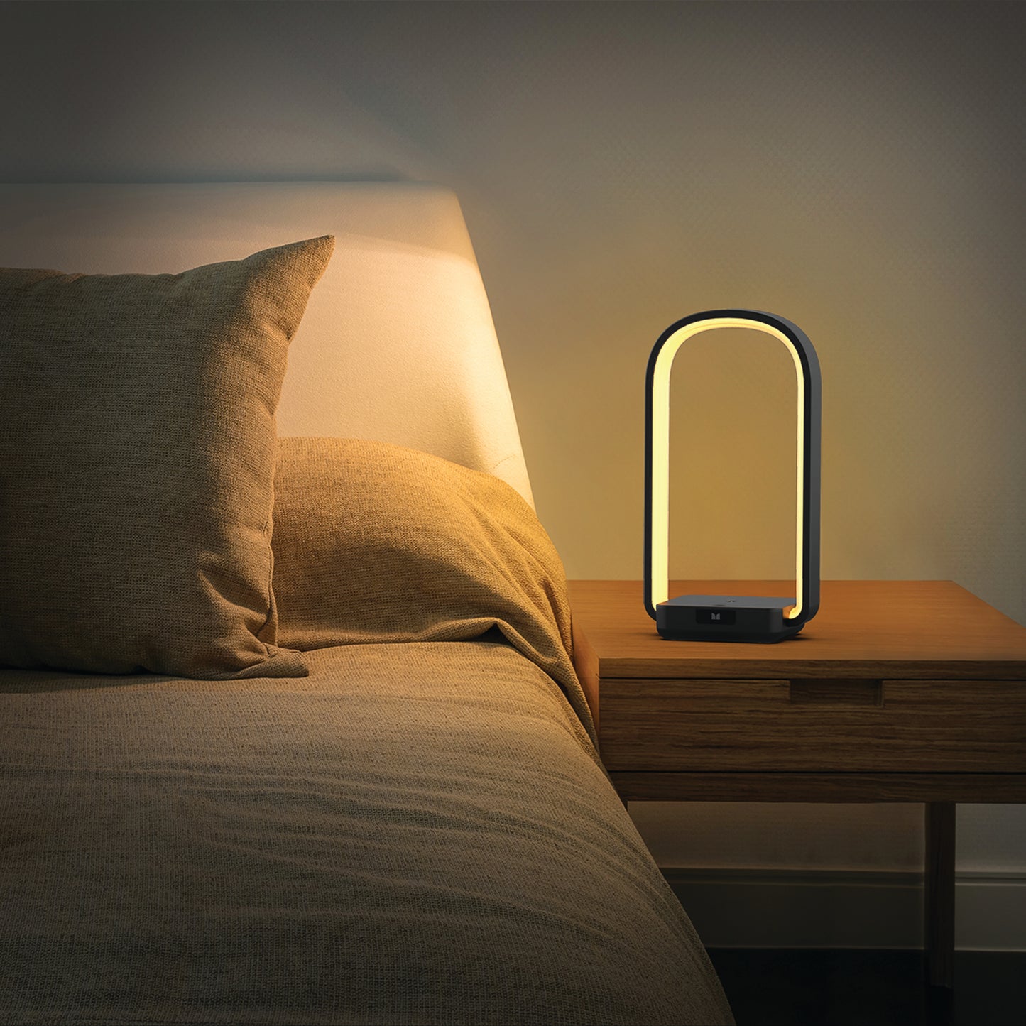 Wireless 10W Sound Reactive LED Arc Light Lamp Charging Station, Remote Control